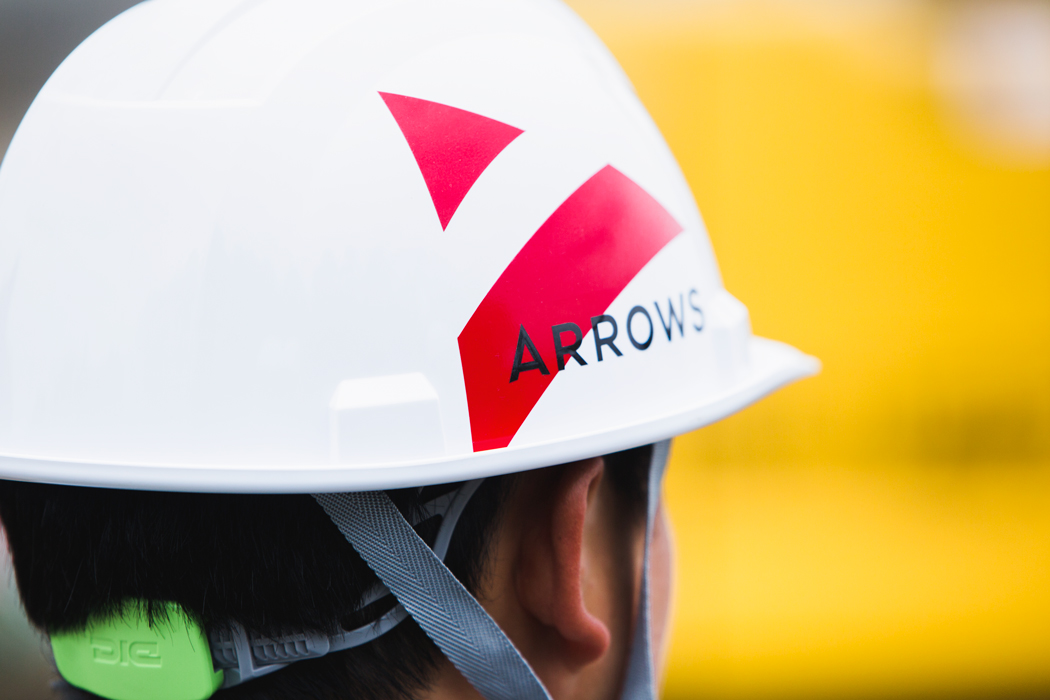 ARROWSヘルメット